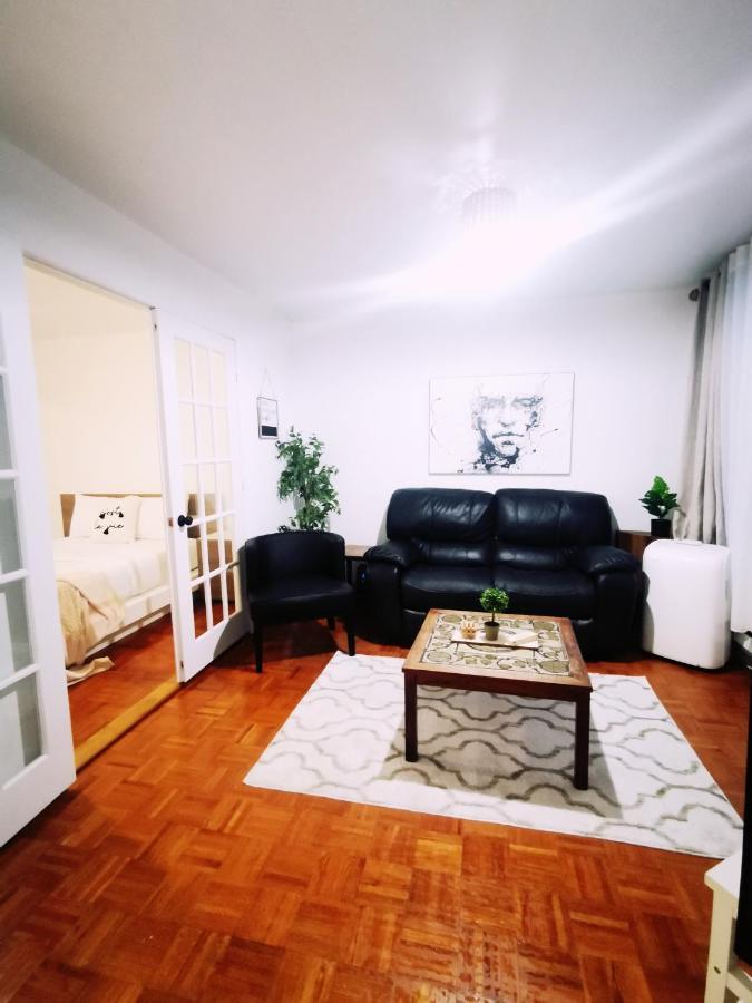 Plush 2 Bedroom Unit 5Min Downtown Off Wellington Montreal Exterior foto